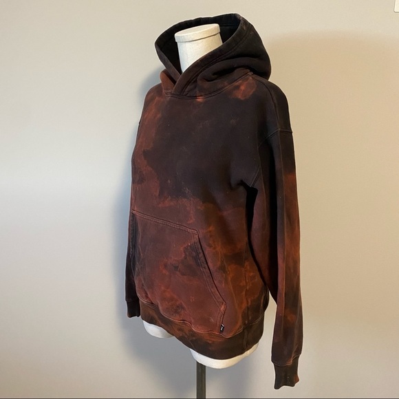 Aritzia TNA The Perfect Hoodie Bleach Tie Dye - Picture 5 of 15